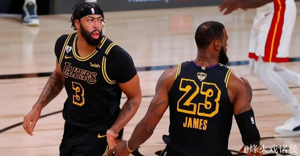 詹姆斯三双浓眉29+16 湖人横扫奇才止11连败