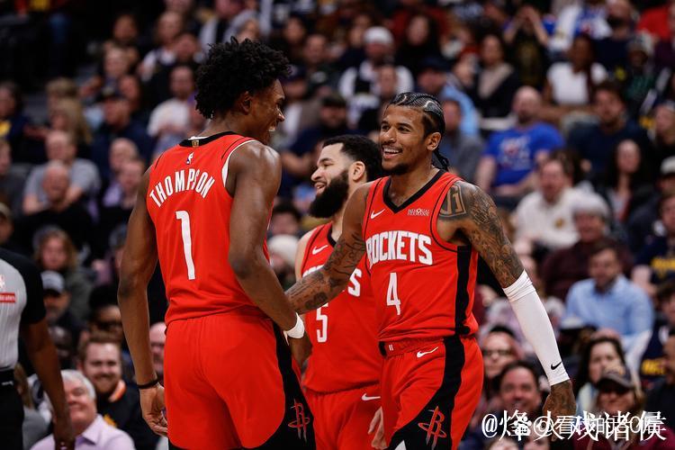 格林三节轰26分火箭大胜开拓者 骑士惊险击败森林狼 格林三节轰26分火箭大胜开拓者 骑士惊险击败森林狼